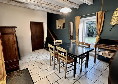 Maison - 198 m² - 8 pièces