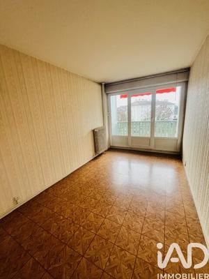 Appartement - 75 m² - 4 pièces