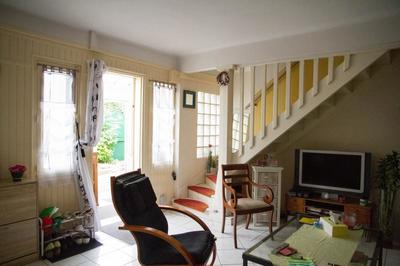 Maison - 65 m² - 3 pièces