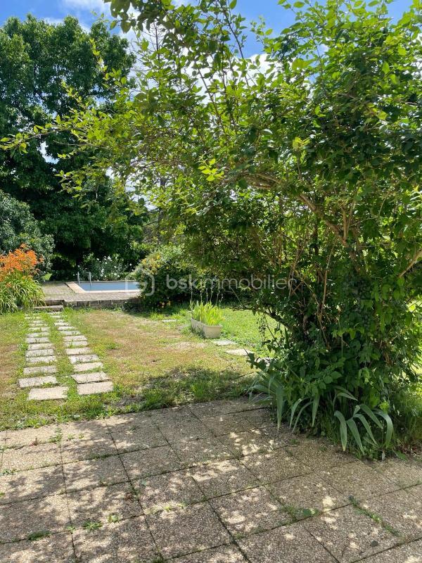 Maison ancienne - 231 m² - 7 pièces