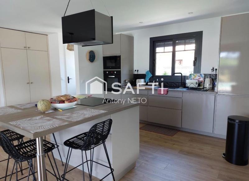 Maison - 105 m² - 4 pièces