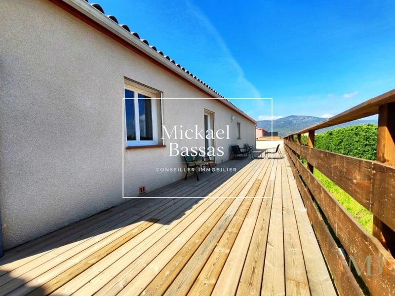 Maison - 122 m² - 4 pièces