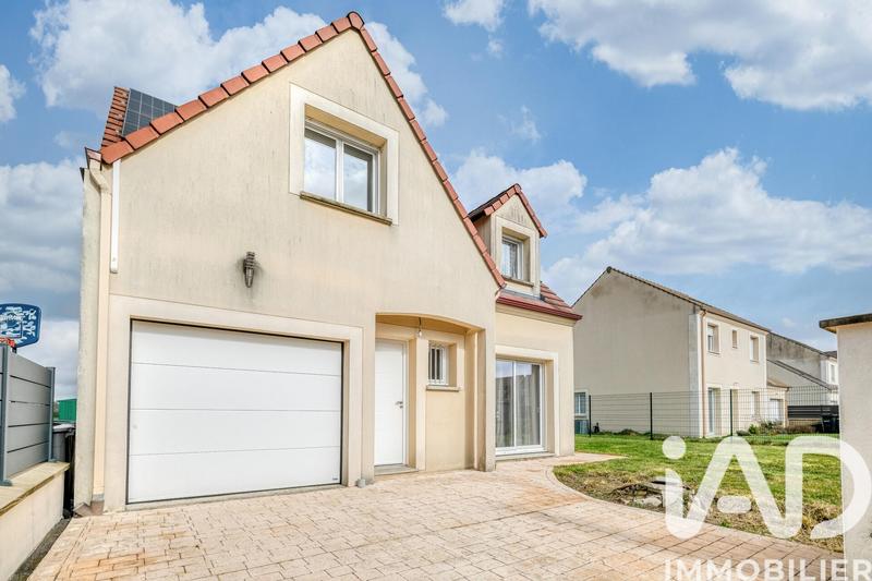 Maison - 100 m² - 4 pièces