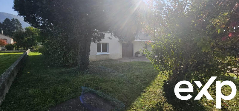 Maison - 174 m² - 7 pièces