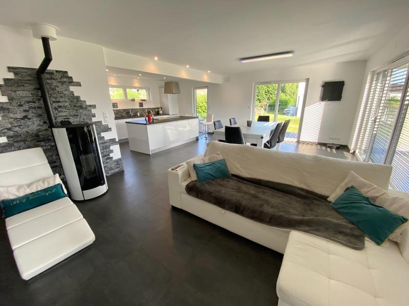 Maison - 120 m² - 5 pièces