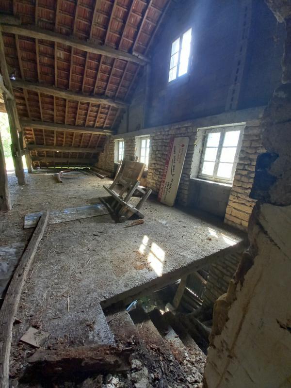 Maison - 500 m² - 2 pièces