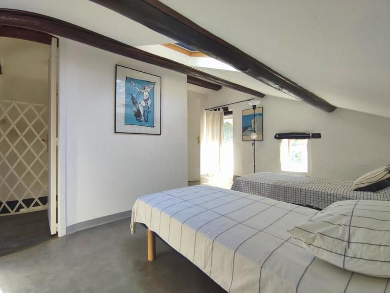 Maison en pierre - 183 m² - 8 pièces