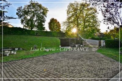 Maison de ville - 164 m² - 7 pièces