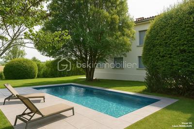 Maison - 195 m² - 10 pièces