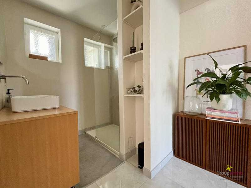 Appartement - 82 m² - 3 pièces