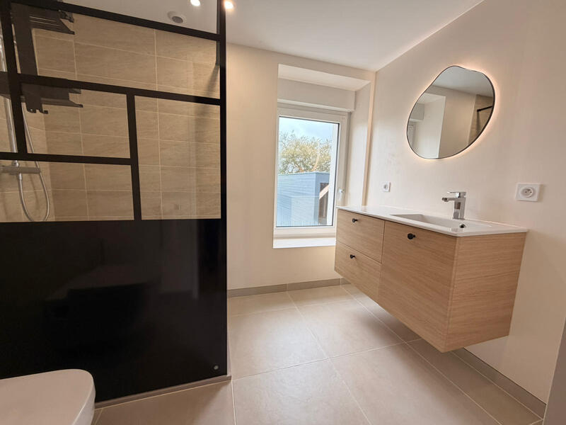 Maison - 160 m² - 6 pièces