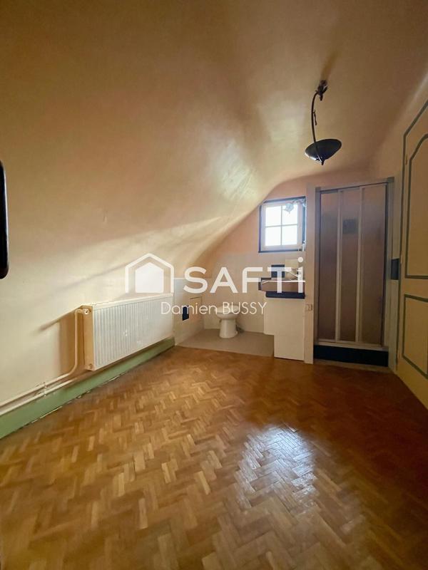 Maison - 160 m² - 8 pièces