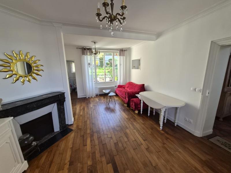 Maison ancienne - 171 m² - 7 pièces