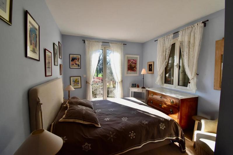 Villa - 140 m² - 6 pièces