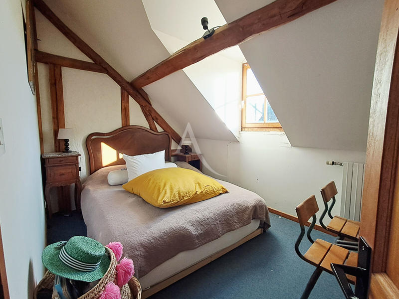 Maison - 160 m² - 7 pièces