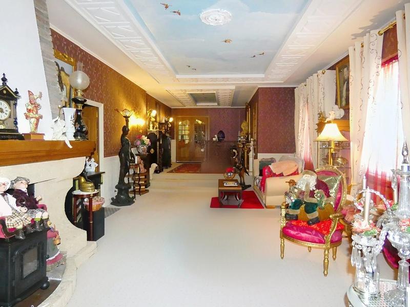 Maison - 320 m² - 8 pièces