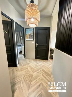 Appartement - 60 m² - 3 pièces