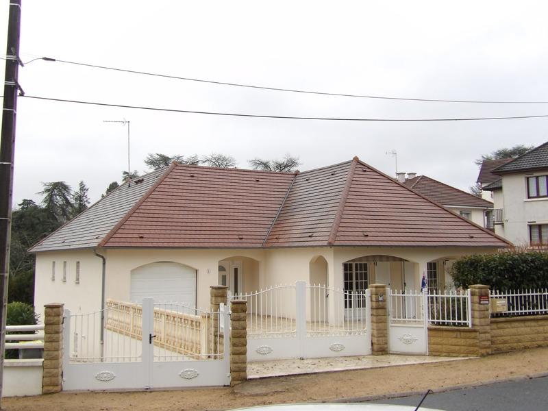 Maison - 186 m² - 12 pièces