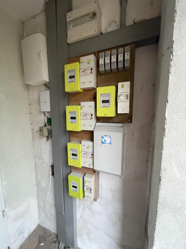 Immeuble - 230 m² - 11 pièces