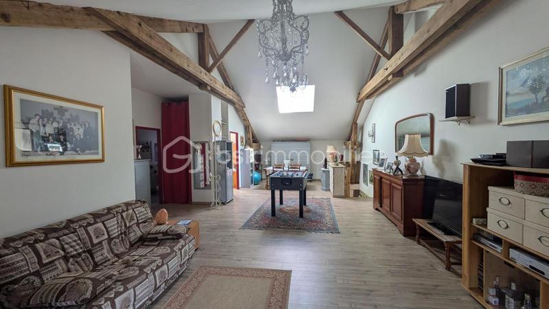 Corps de ferme - 412 m² - 14 pièces