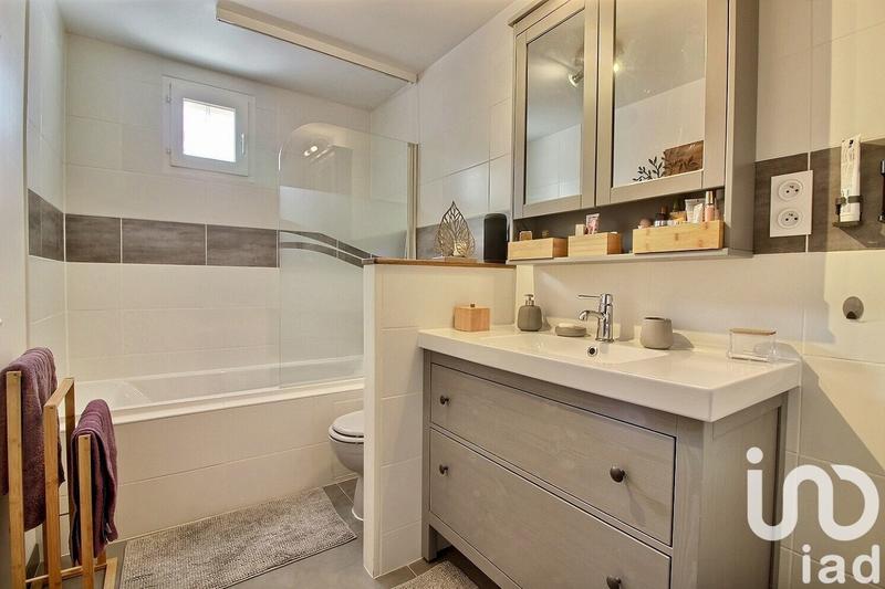 Maison - 91 m² - 5 pièces