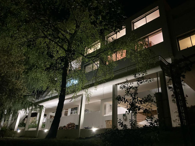 Villa - 265 m² - 9 pièces