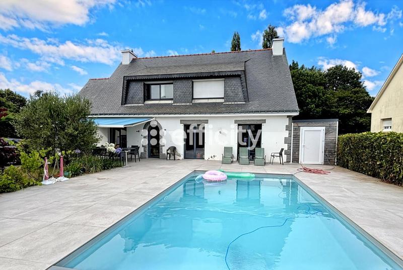 Maison - 170 m² - 7 pièces