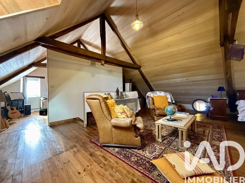 Maison de campagne - 230 m² - 5 pièces