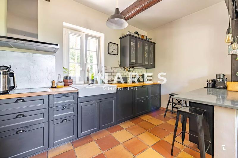 Maison - 166 m² - 5 pièces