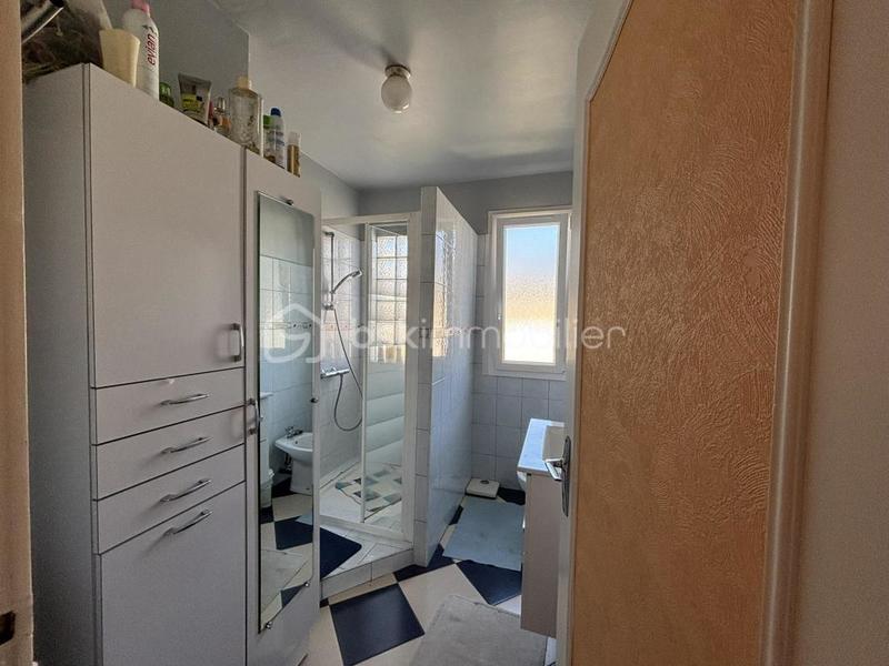 Maison traditionnelle - 104 m² - 5 pièces