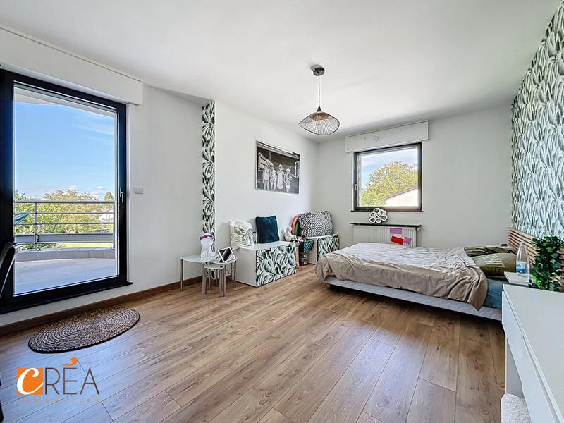 Villa - 325 m² - 7 pièces