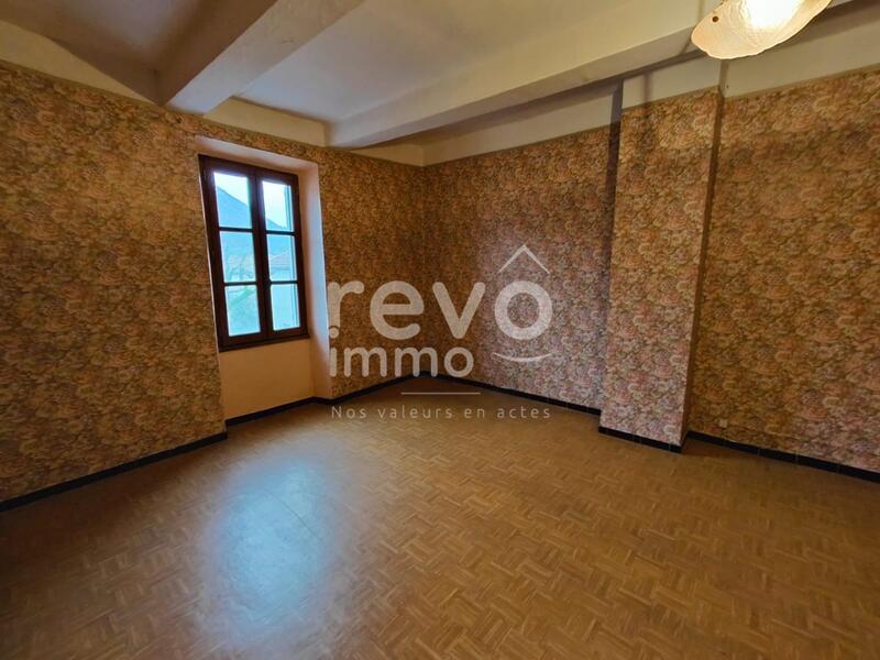 Maison de village - 150 m² - 7 pièces