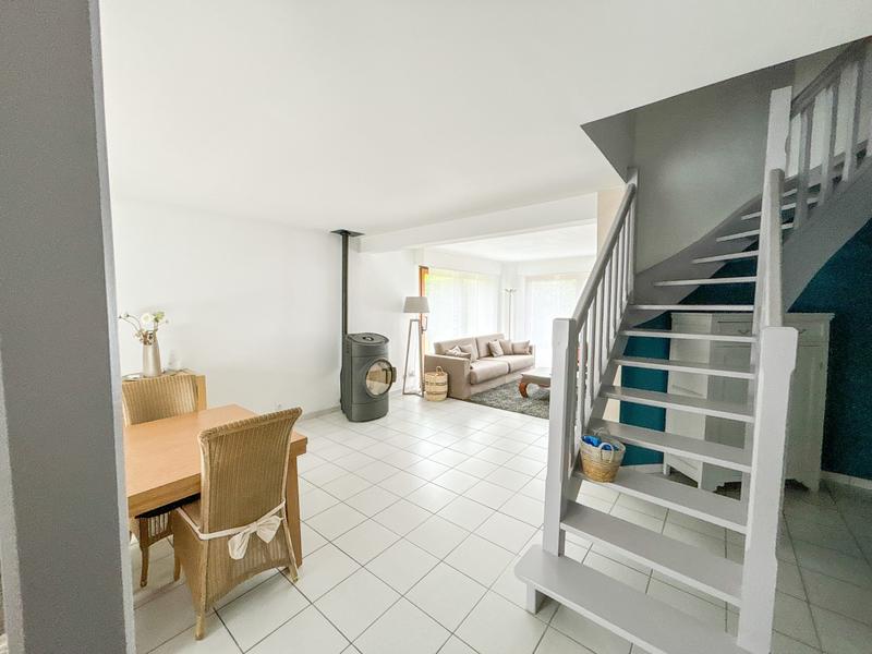 Maison - 135 m² - 5 pièces