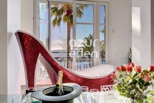 Appartement - 125 m² - 5 pièces