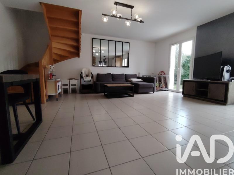 Maison - 80 m² - 4 pièces