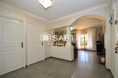 Appartement - 76 m² - 4 pièces