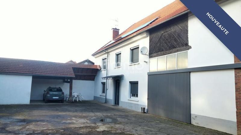 Maison - 231 m² - 5 pièces