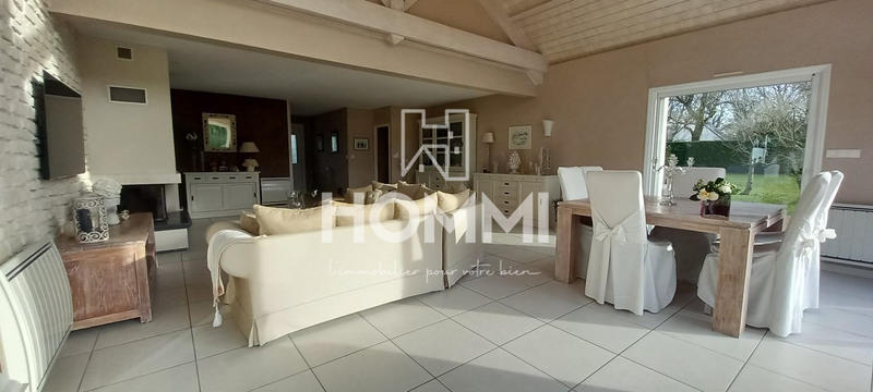 Maison ancienne - 194 m² - 8 pièces