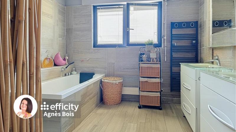 Maison d'architecte - 192 m² - 5 pièces