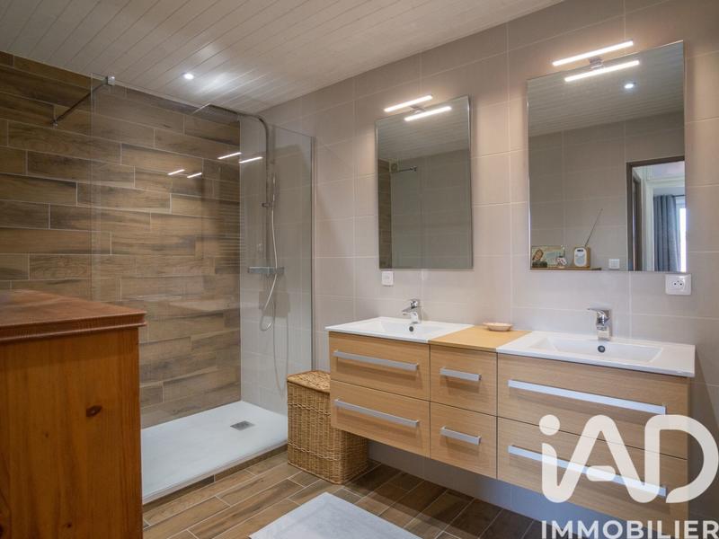 Maison - 115 m² - 5 pièces