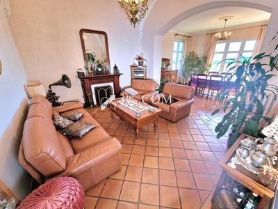 Villa - 160 m² - 6 pièces