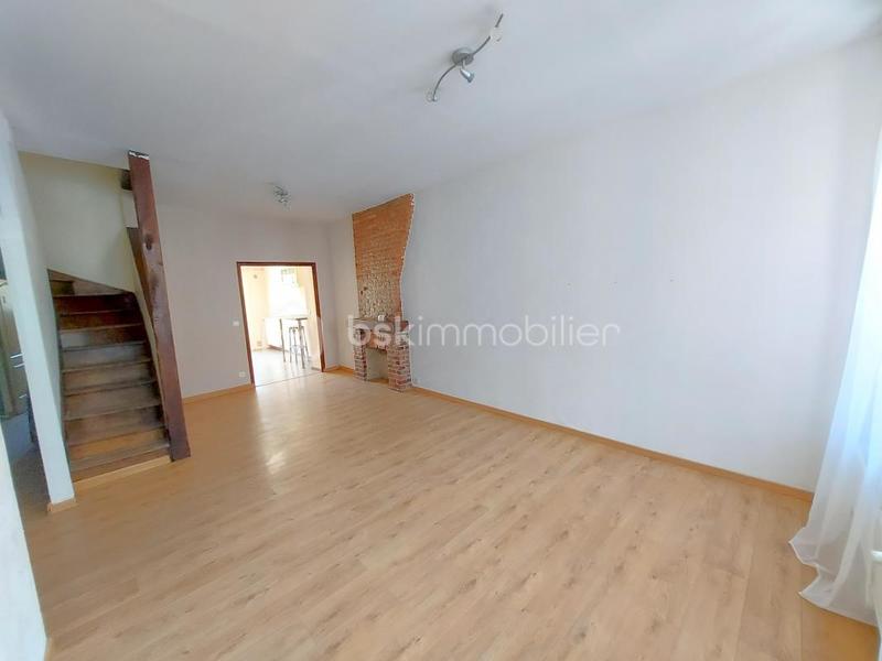 Maison jumelée - 94 m² - 4 pièces