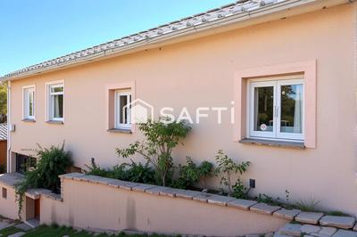 Maison - 170 m² - 5 pièces