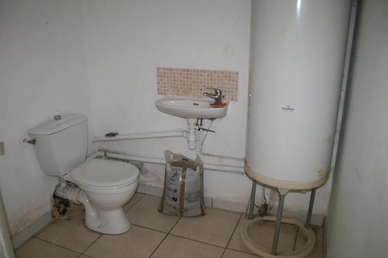 Maison - 540 m² - 3 pièces