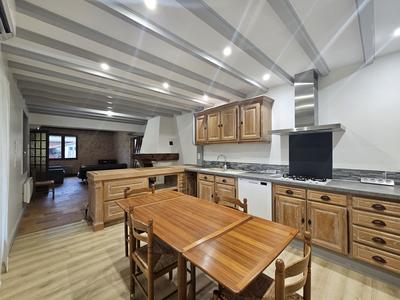 Maison traditionnelle - 134 m² - 5 pièces