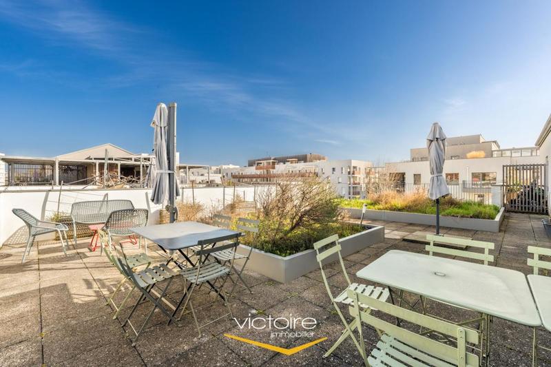 Appartement - 84 m² - 4 pièces