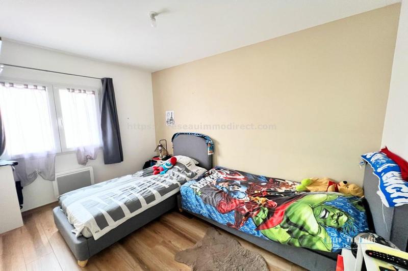 Maison jumelée - 111 m² - 5 pièces