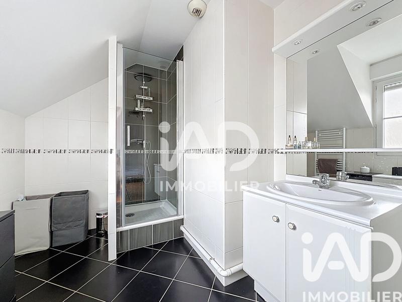 Appartement - 115 m² - 4 pièces