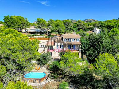 Maison - 135 m² - 5 pièces