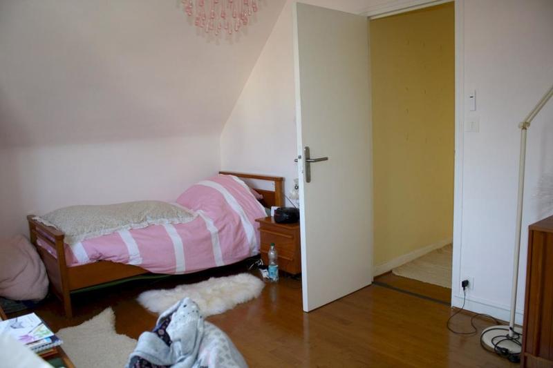 Pavillon - 130 m² - 6 pièces